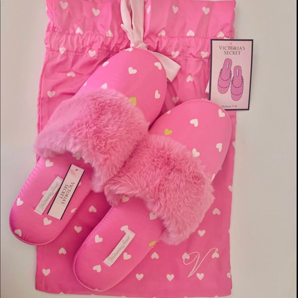 Victorias Secret Slippers Pink with Hearts Medium (7-8)